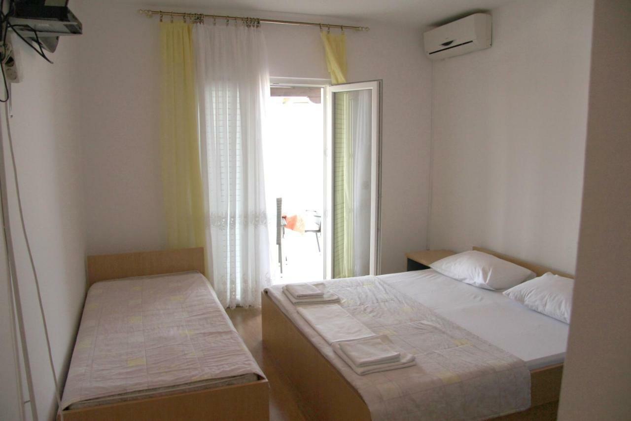 Apartmani Ana Bibinje Ngoại thất bức ảnh