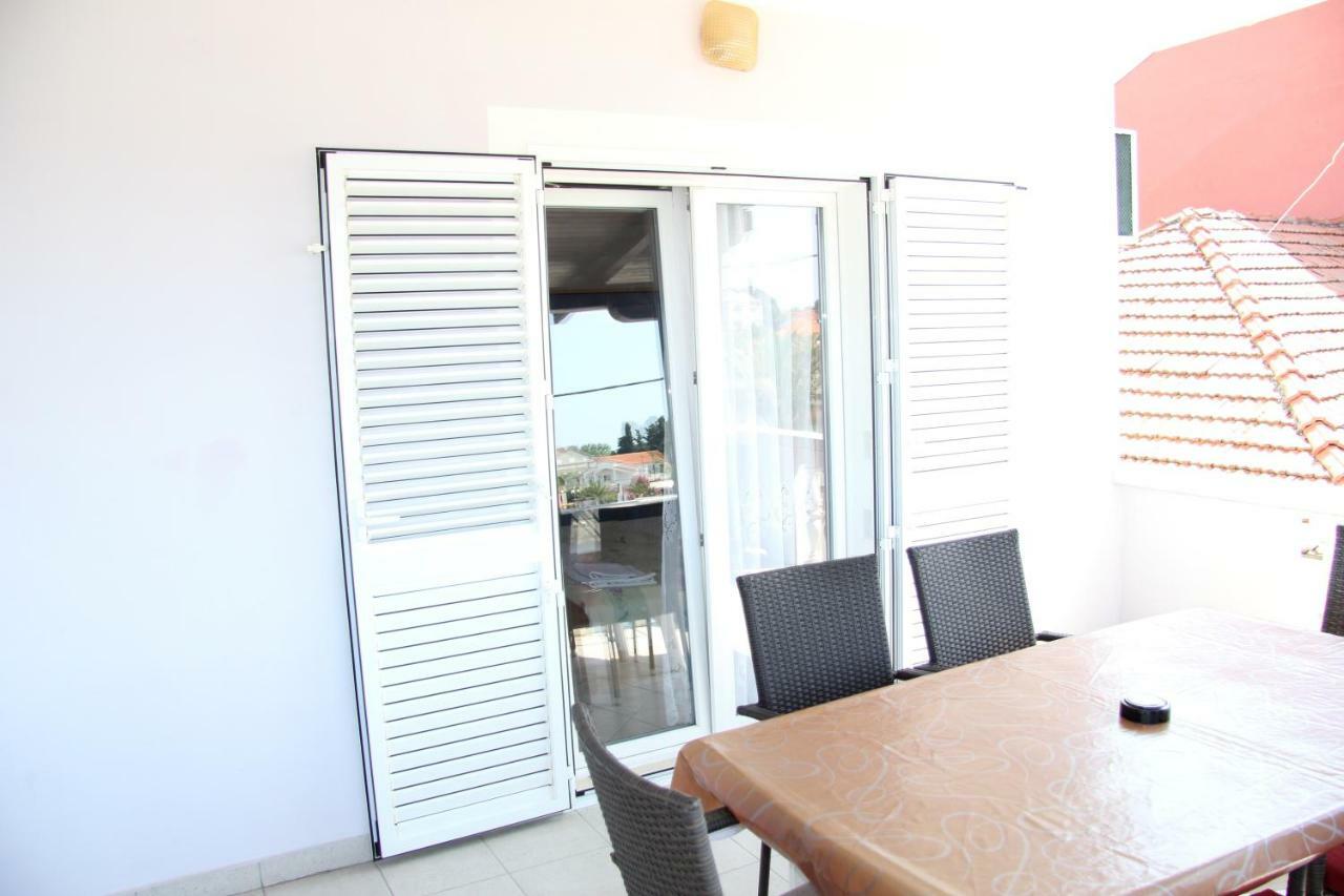 Apartmani Ana Bibinje Ngoại thất bức ảnh