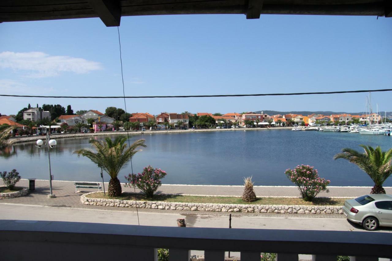 Apartmani Ana Bibinje Ngoại thất bức ảnh