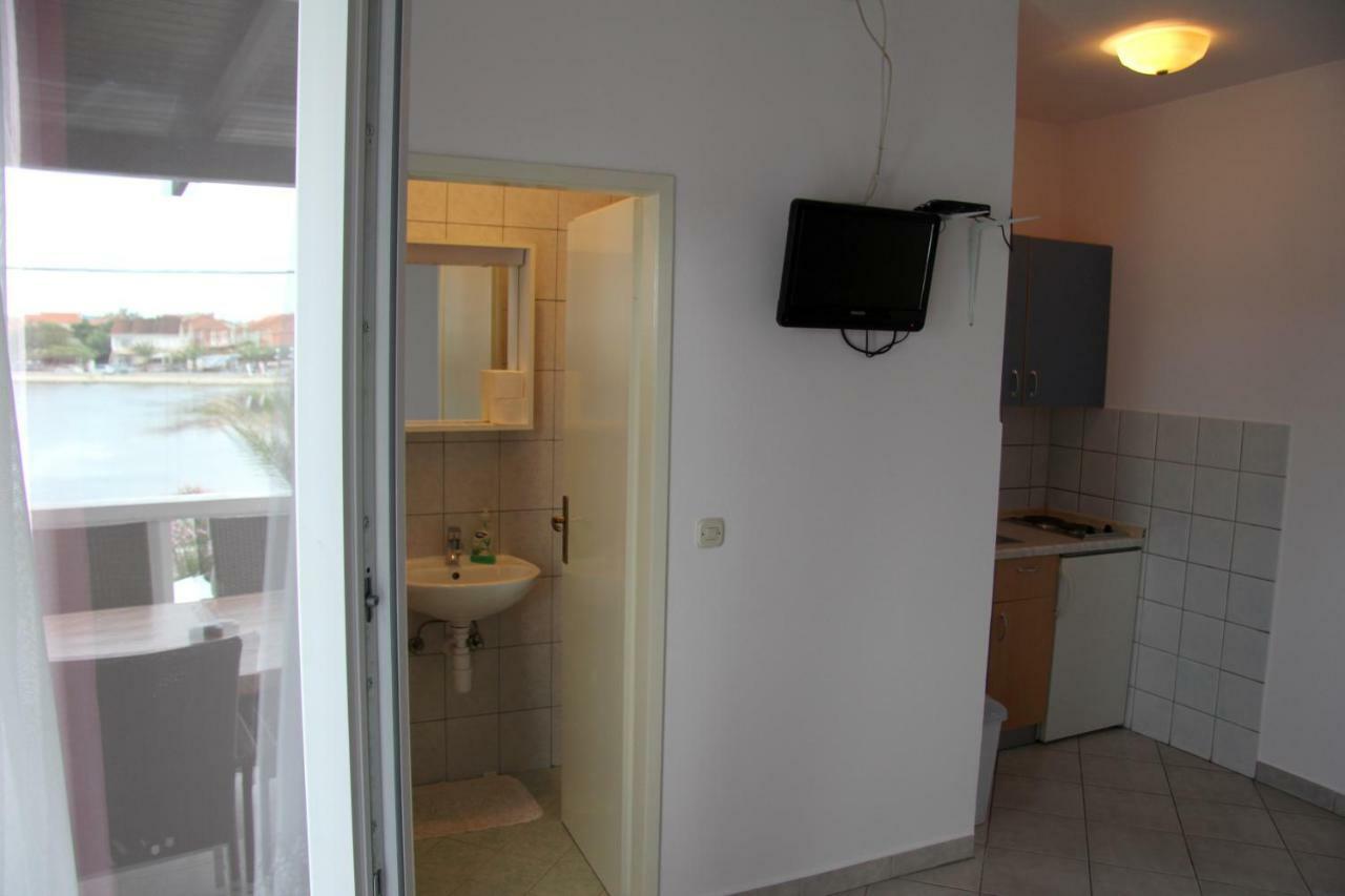 Apartmani Ana Bibinje Ngoại thất bức ảnh